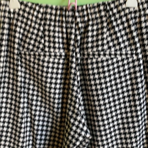 Old Navy plaid pants - Picture 3 of 8